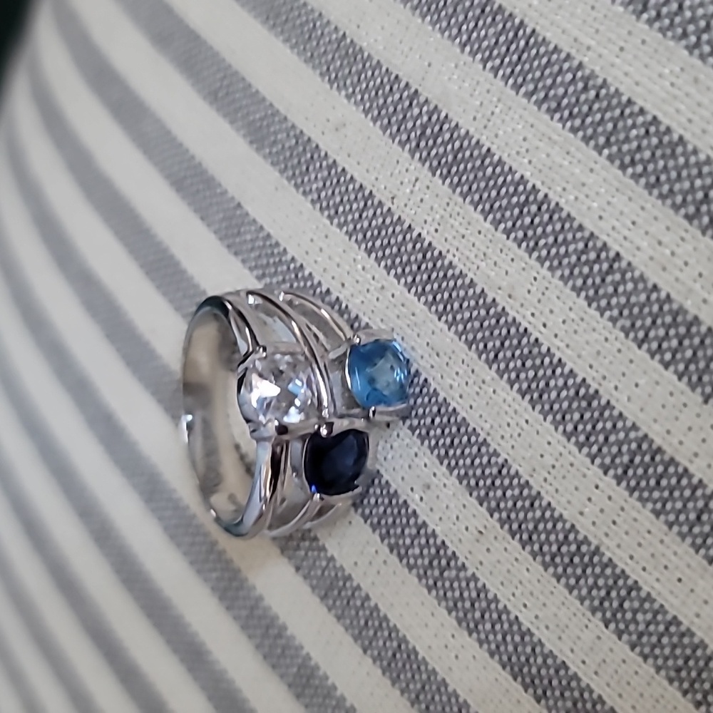 Lia Sophia Three stone Blue Bayou ring